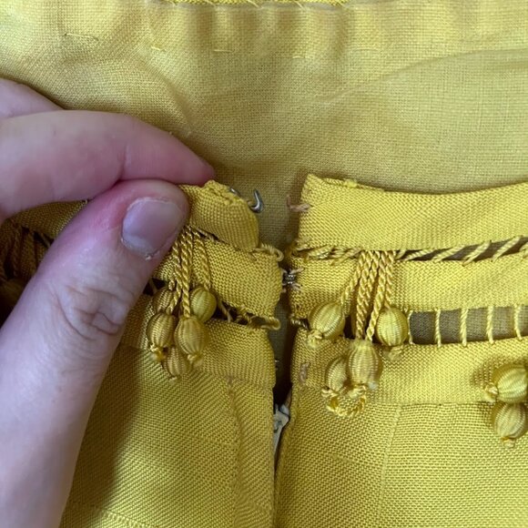 True Mid Century Vintage Gold Dress - Picture 3 of 5